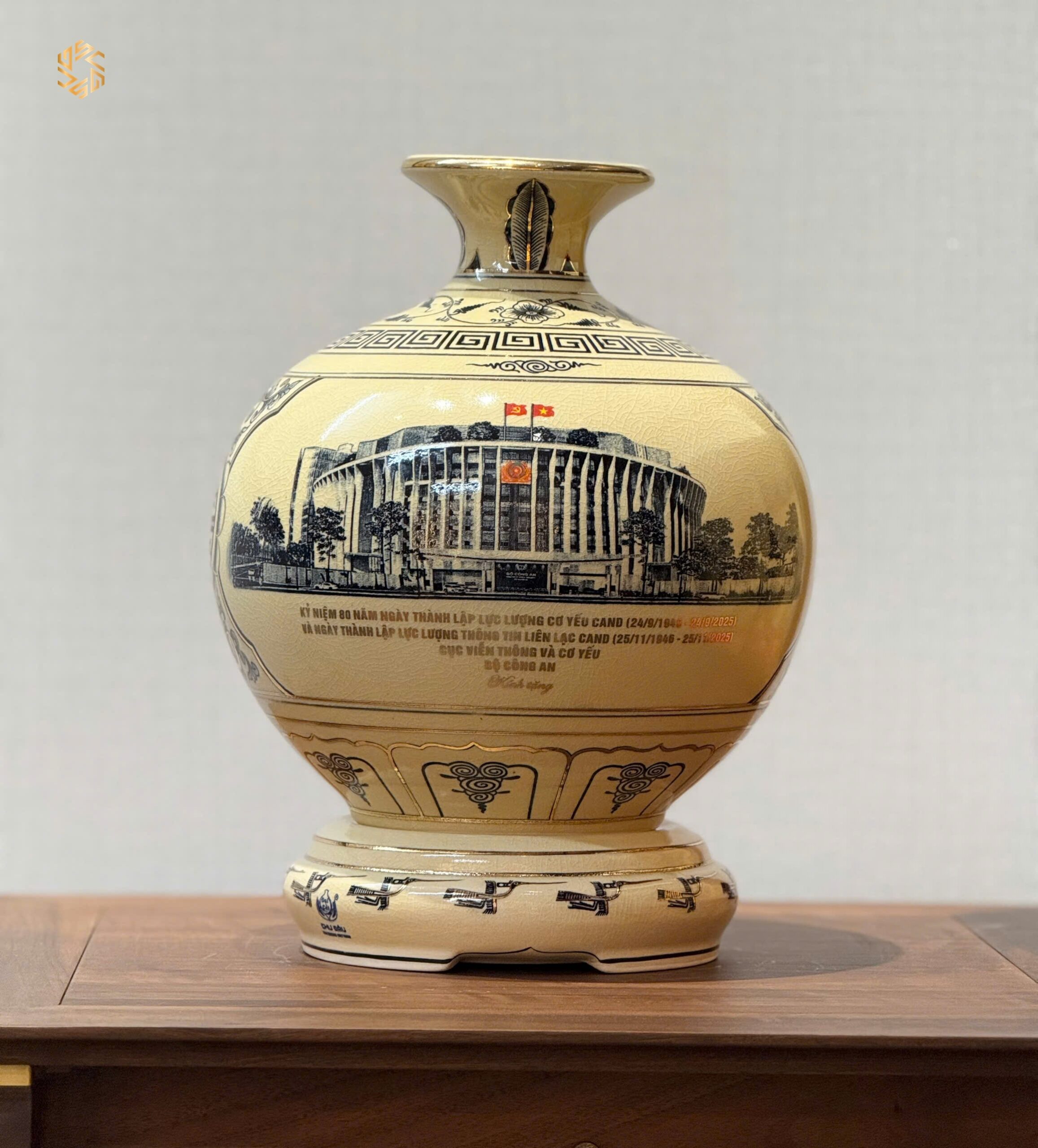 z7017443938513_95b1da5fd72eb63f15c90cc6c91892d6